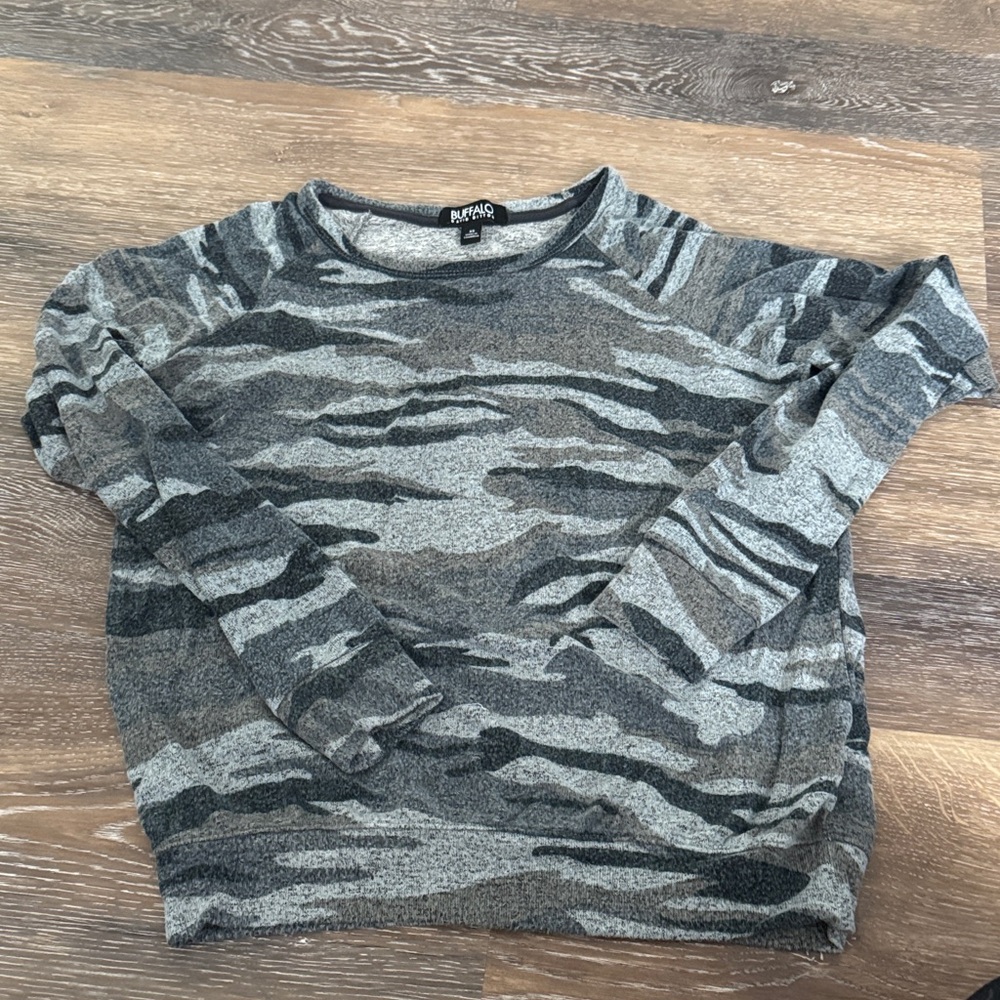 Buffalo David Bitton Gray Knit Top
